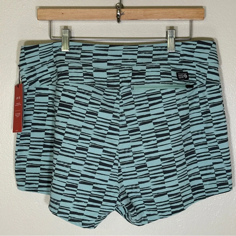 NEW‎ Mountain Hardwear - Women's Dynama Pull-On Short